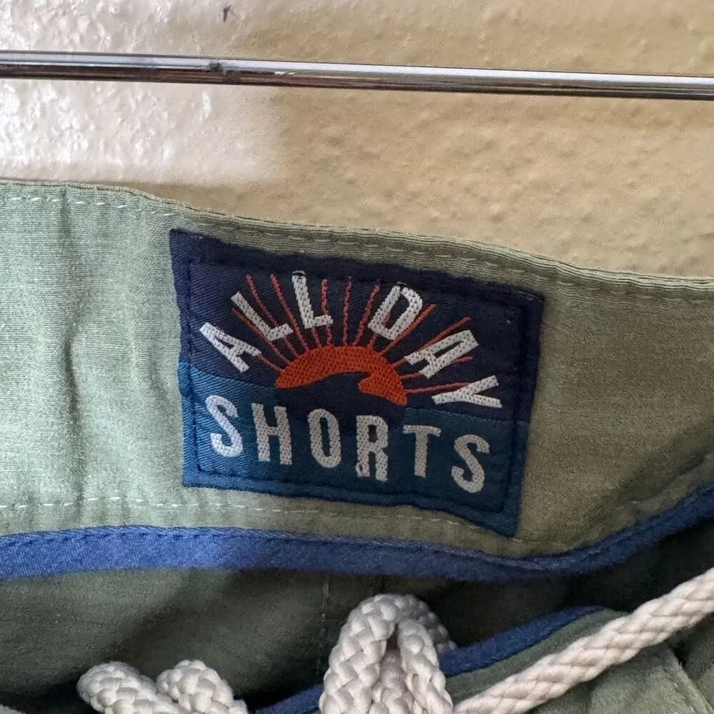 Faherty All Day Shorts Mens 38 Green Performance Hybrid Breathable Stretch